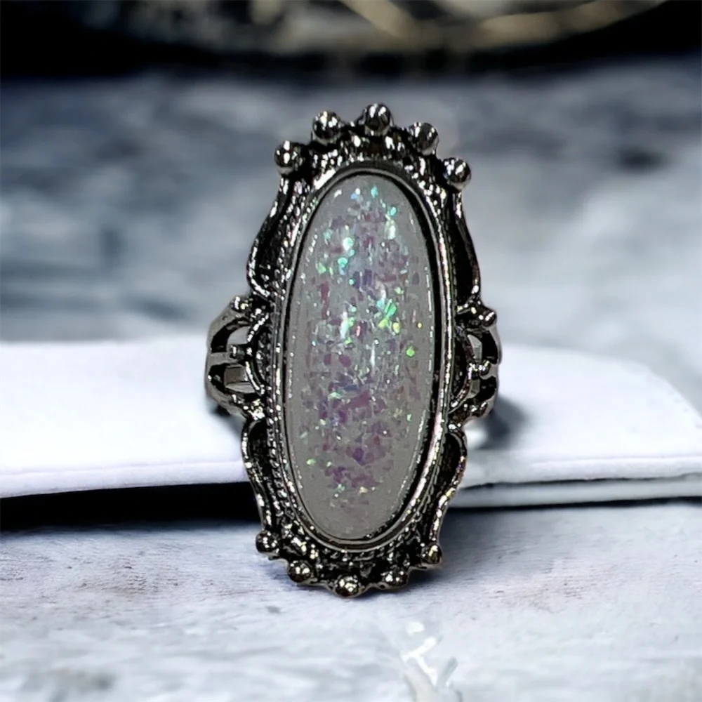 Ornate Silver Resin Statement Fashion Ring